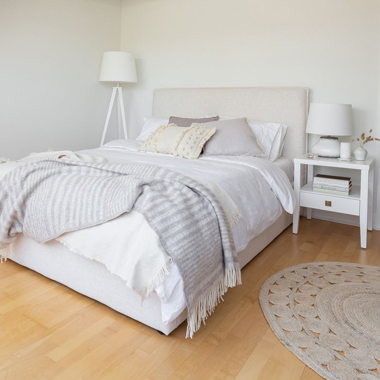 Julia Double Bed - Cream