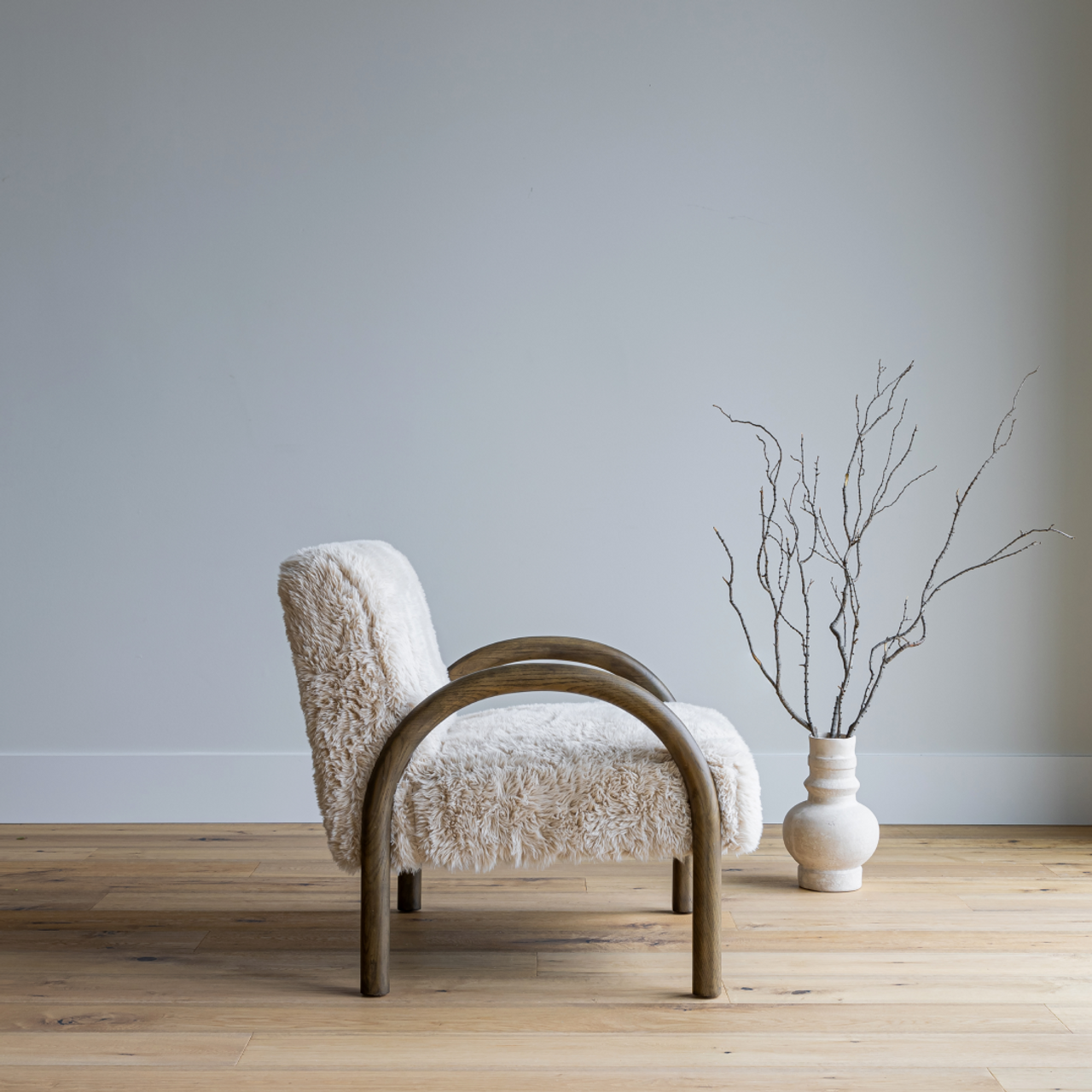 Eros Chair-Shaggy Sand
