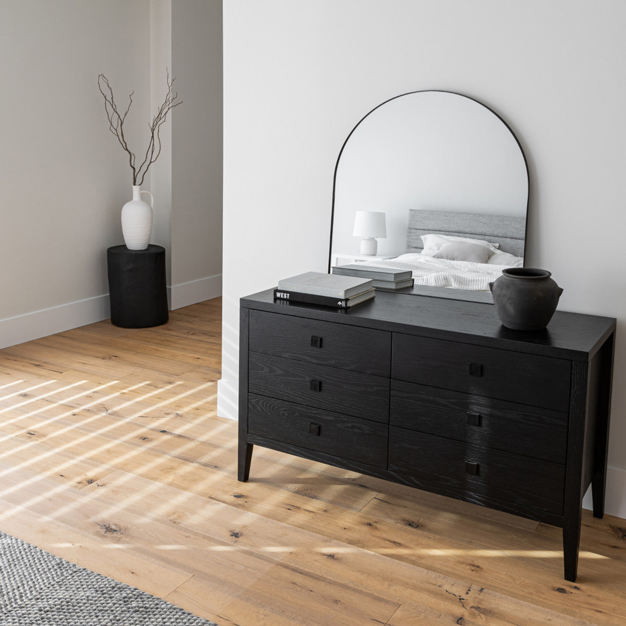 Hara 6 Drawer Dresser - Black