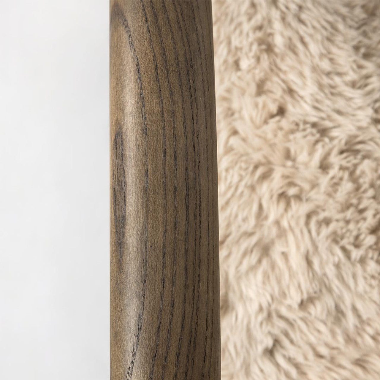 Eros Chair-Shaggy Sand